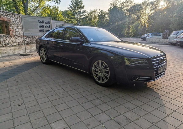 Audi A8 cena 83500 przebieg: 337000, rok produkcji 2011 z Sandomierz małe 379